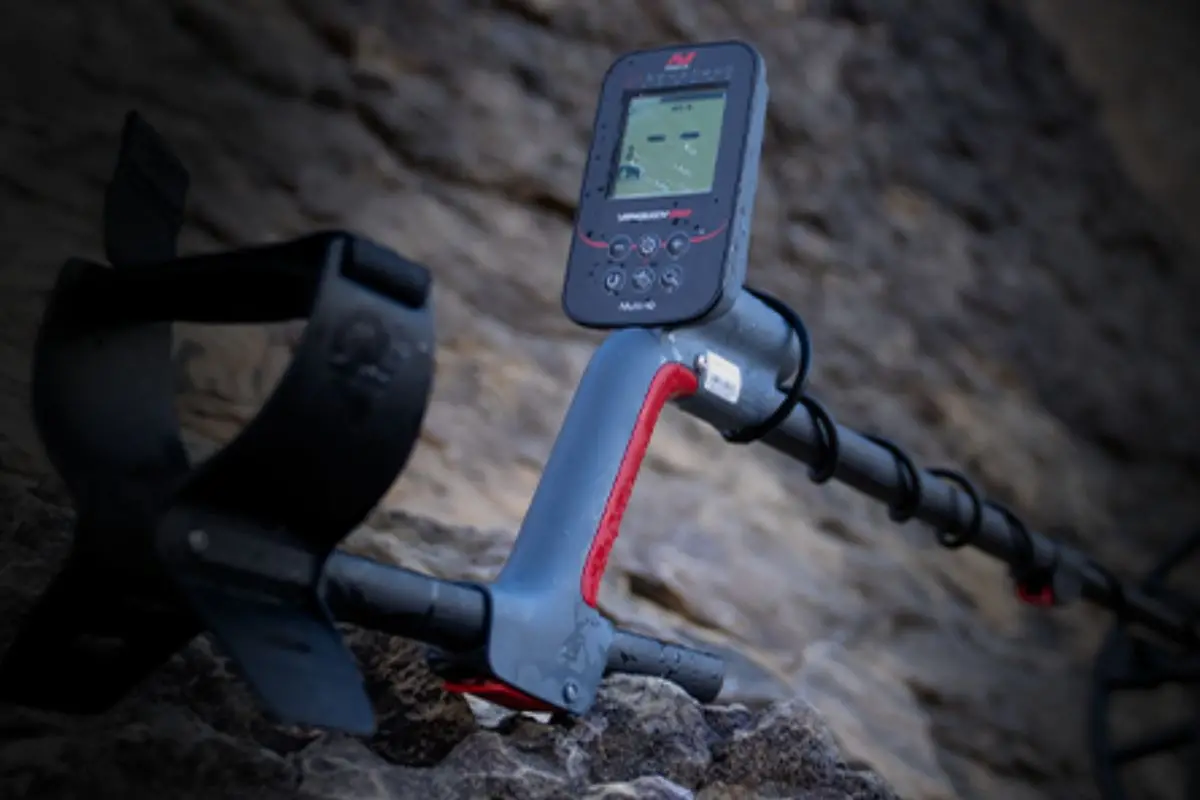 Minelab Vanquish 360 : Notre avis complet et toutes les caractéristiques